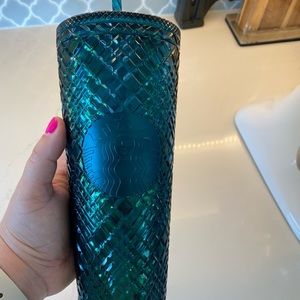 Holiday Green Starbucks venti Cold Cup LIKE NEW